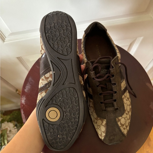 EUC Coach New York Remonna Signature Logo Jacquard Lace Up Sneaker Shoe Size 8.5 - Picture 2 of 4